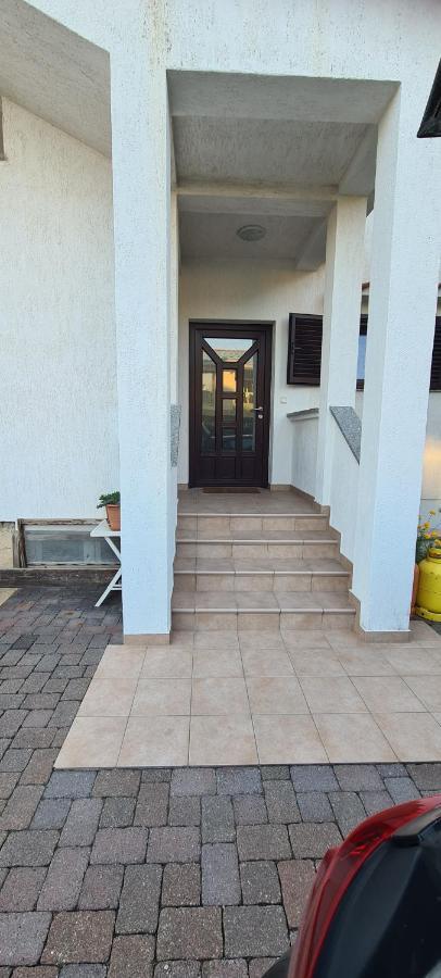 Apartman Mia Baška Esterno foto